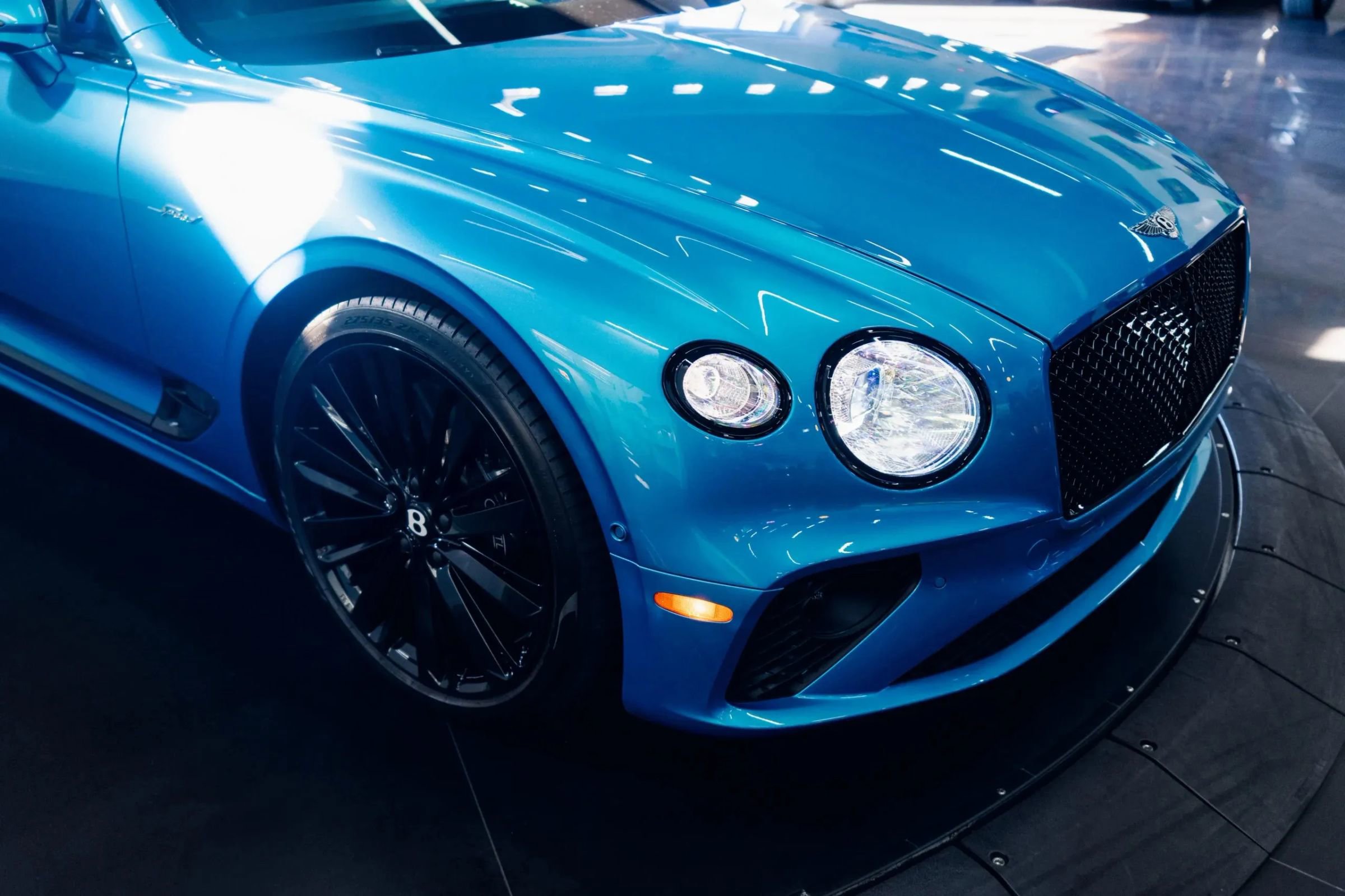 Used 2023 Bentley Continental GT Speed image 14