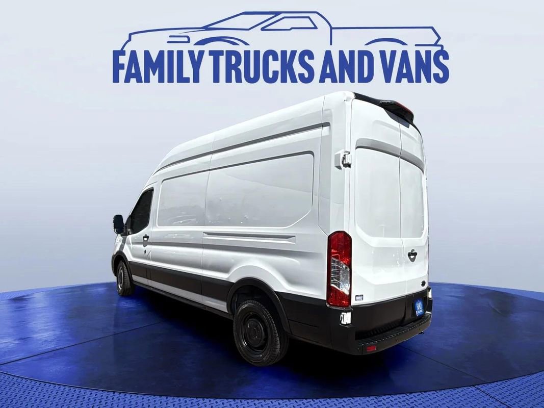 Used 2021 Ford Transit 250 148 High Roof RWD image 2