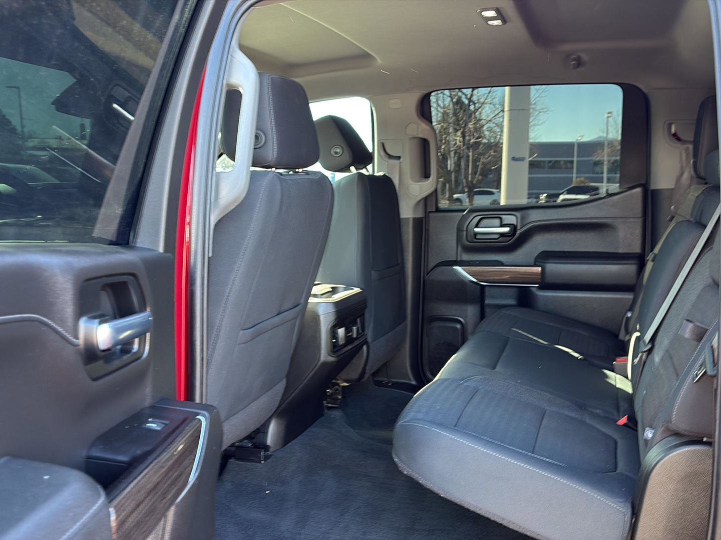 Used 2020 Chevrolet Silverado 1500 LT Trail Boss image 15