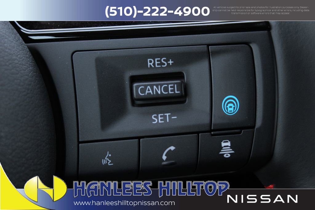 New 2025 Nissan Kicks SR FWD image 25