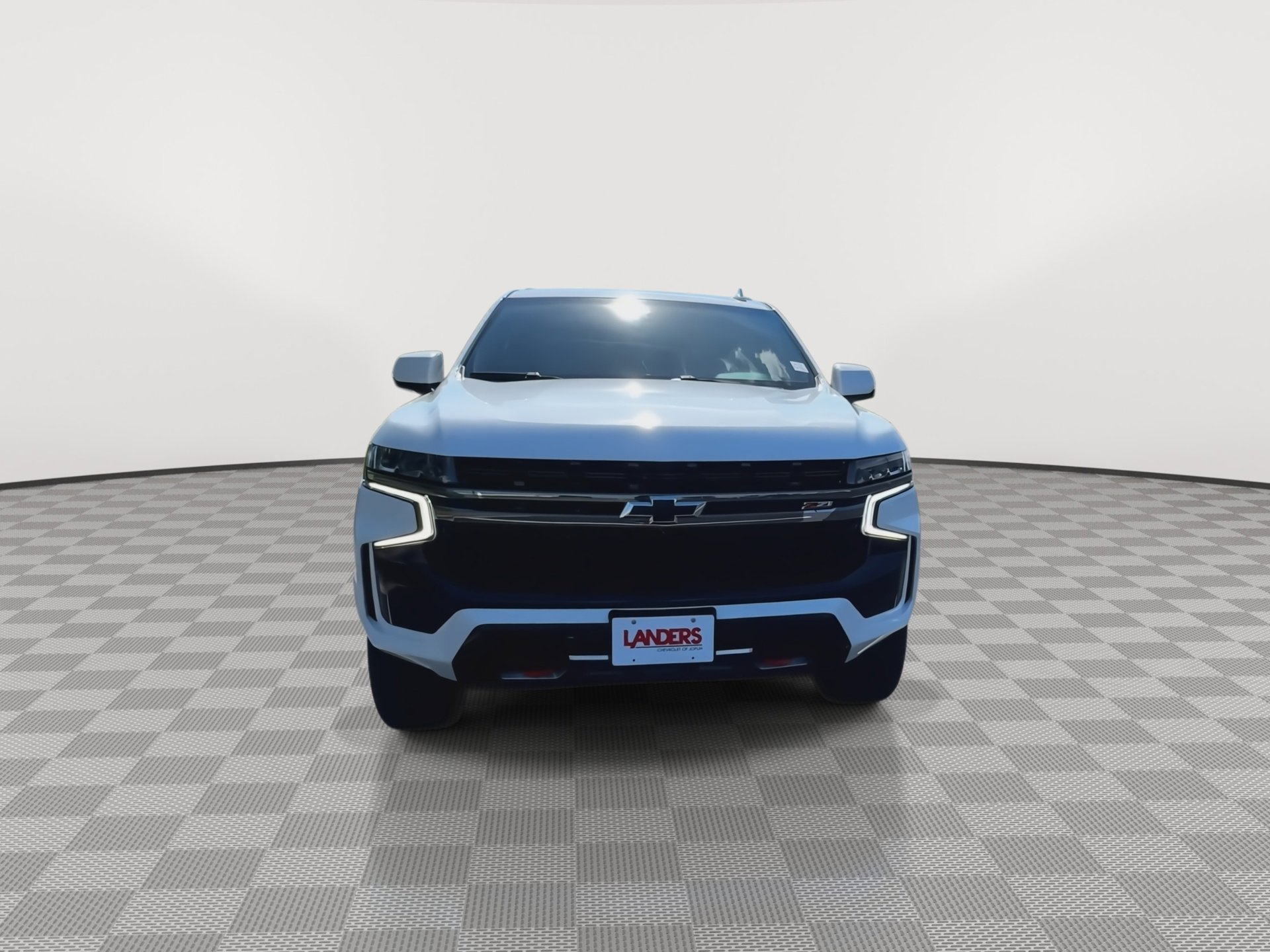 Used 2021 Chevrolet Tahoe Z71 w/ Z71 Signature Package image 3