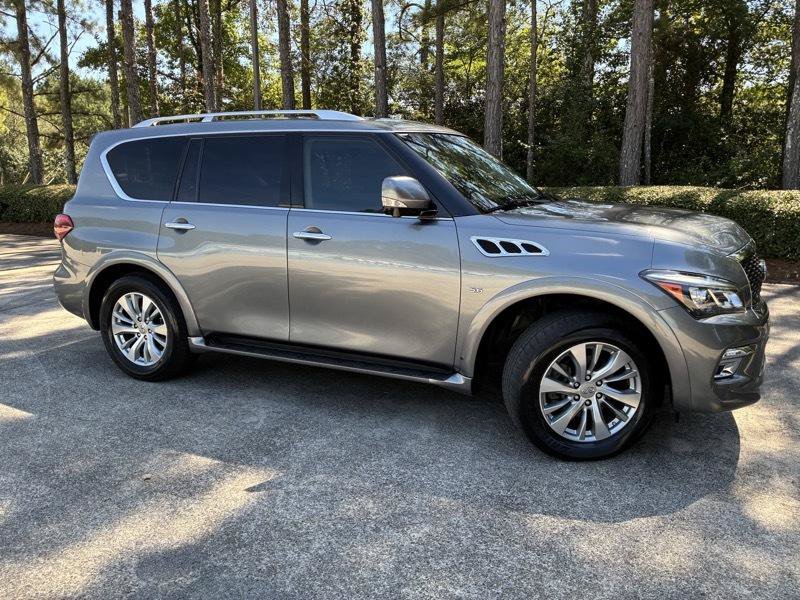 Used 2017 INFINITI QX80 4WD image 3