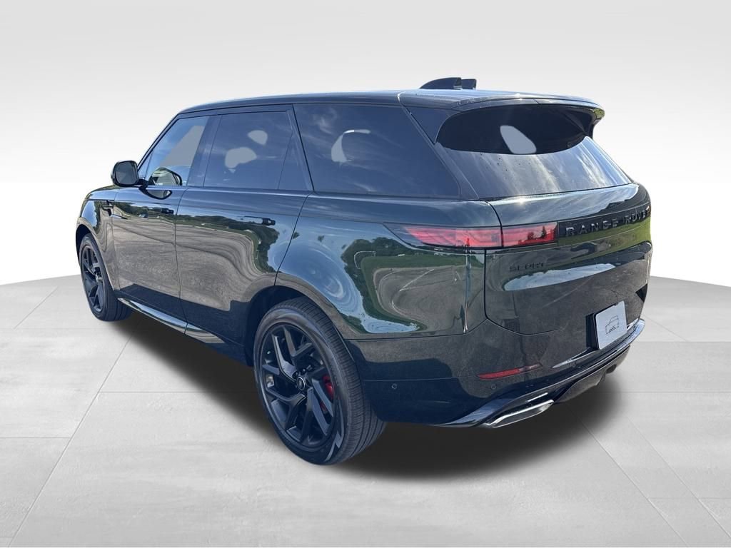 New 2025 Land Rover Range Rover Sport Dynamic SE image 3