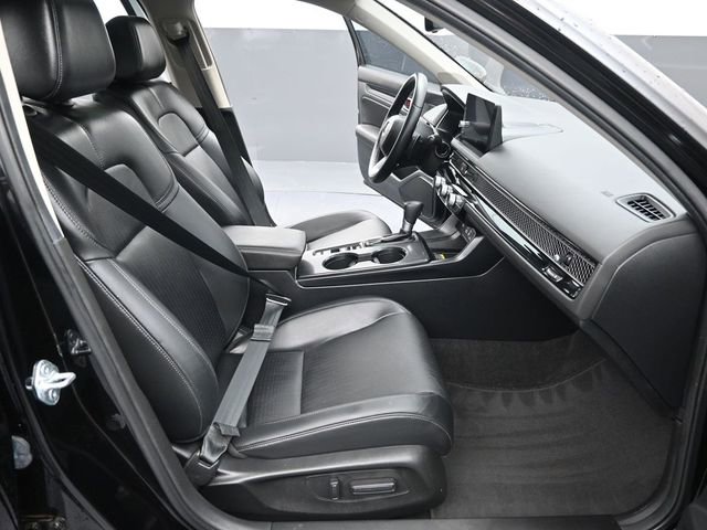 Used 2024 Honda Civic Touring image 27