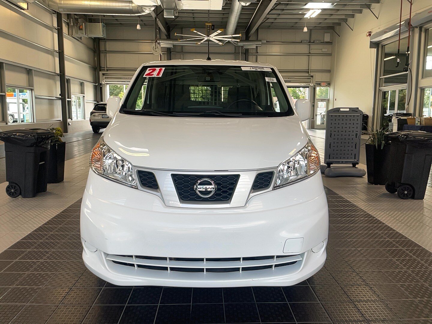 Used 2021 Nissan NV200 SV w/ Sliding Door Glass Package FWD image 3