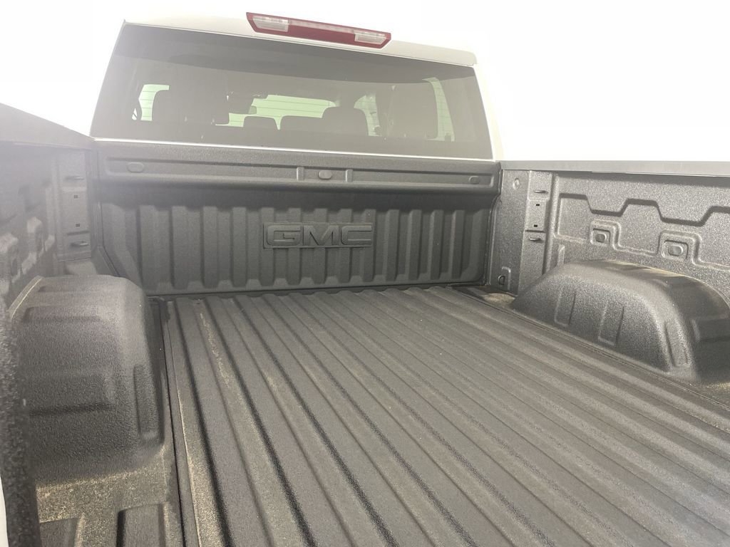 Used 2025 GMC Sierra 1500 Elevation image 26