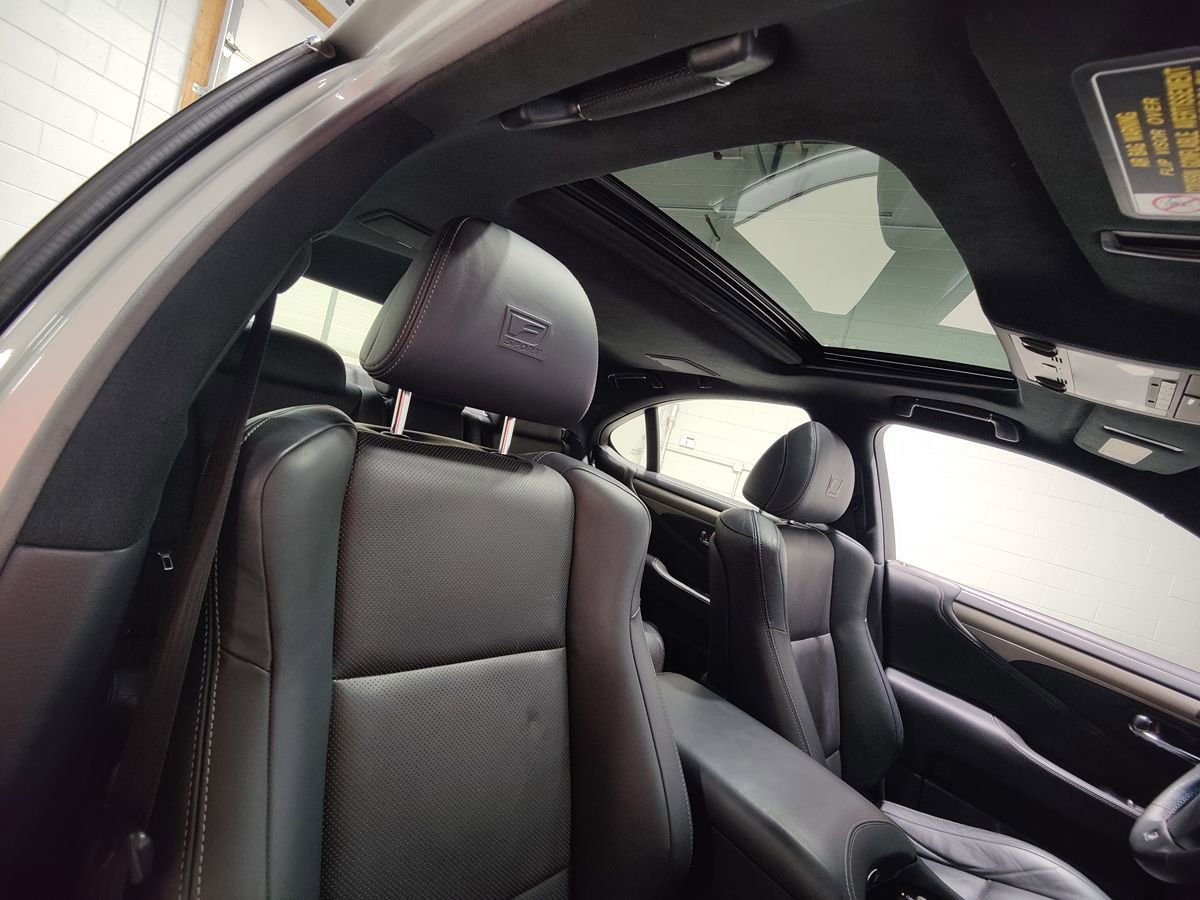 Used 2016 Lexus LS 460 AWD image 16