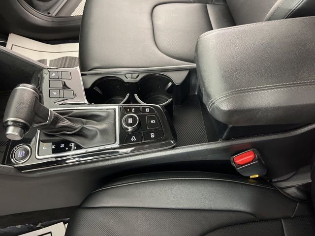Used 2024 Kia Sportage EX image 28
