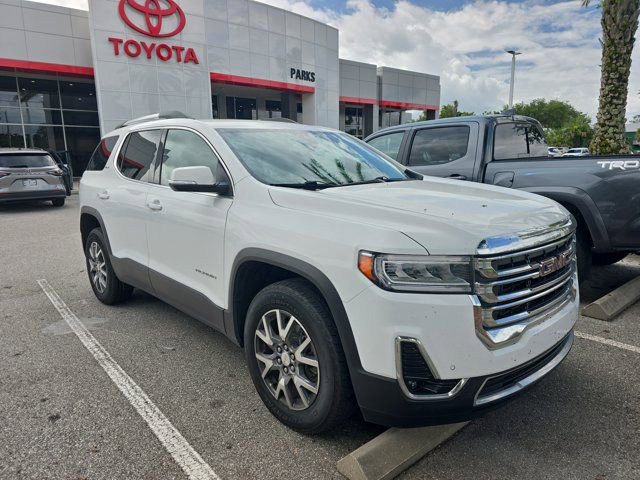 Used 2023 GMC Acadia SLT w/ Preferred Package FWD image 1