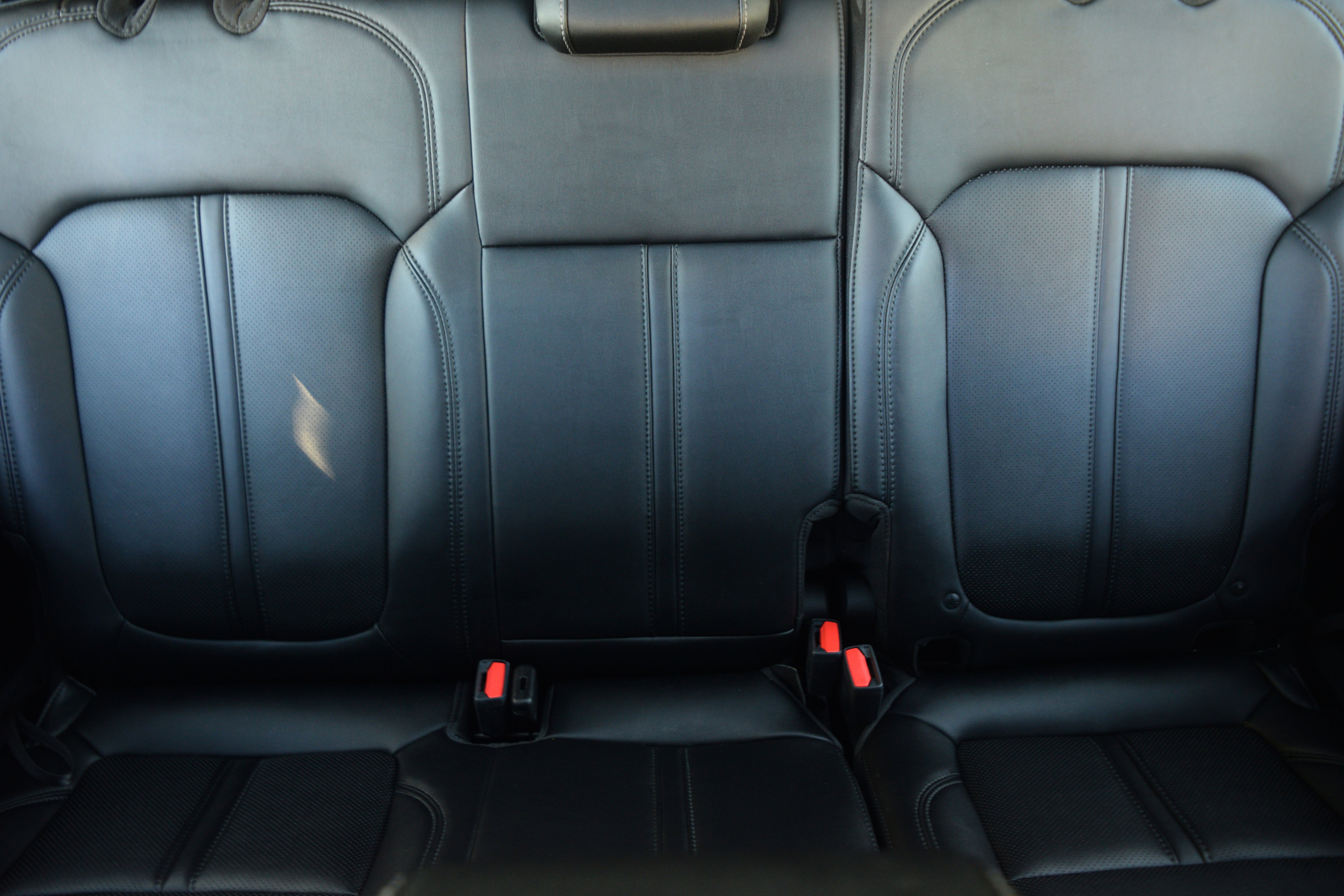 Used 2024 Jeep Wagoneer Series II w/ Premium Group I image 17