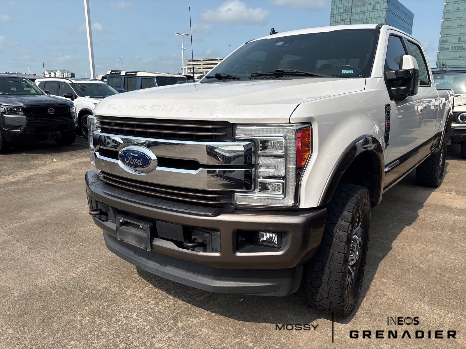 Used 2019 Ford F250 King Ranch w/ King Ranch Ultimate Package AWD/4WD image 2