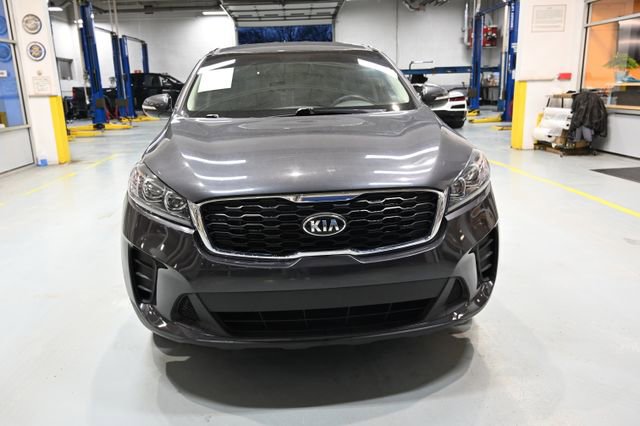 Used 2019 Kia Sorento LX image 2