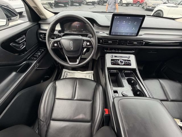 Certified 2023 Lincoln Aviator AWD w/ Premium Package image 15