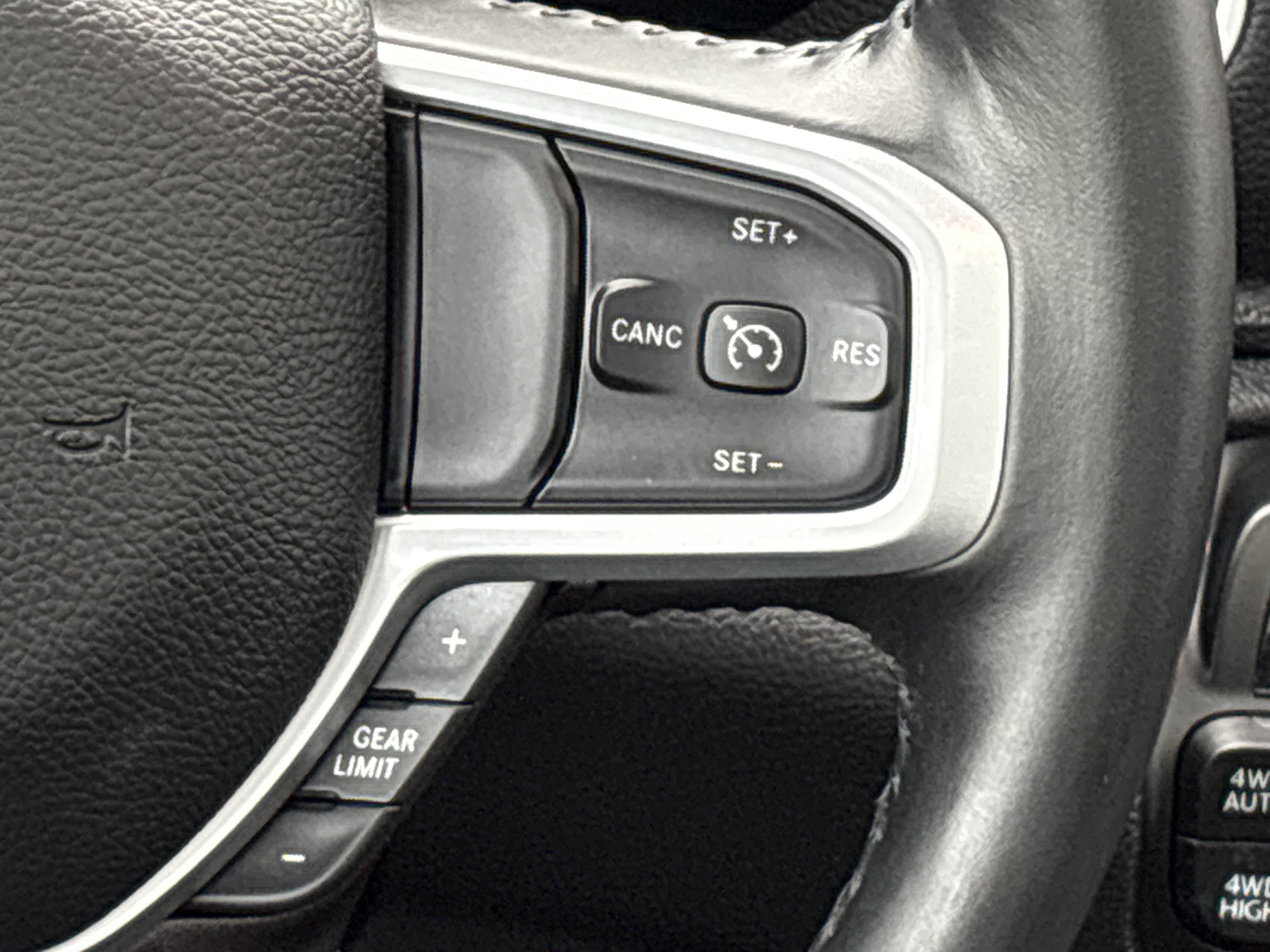 Used 2022 RAM 1500 Big Horn AWD/4WD image 24