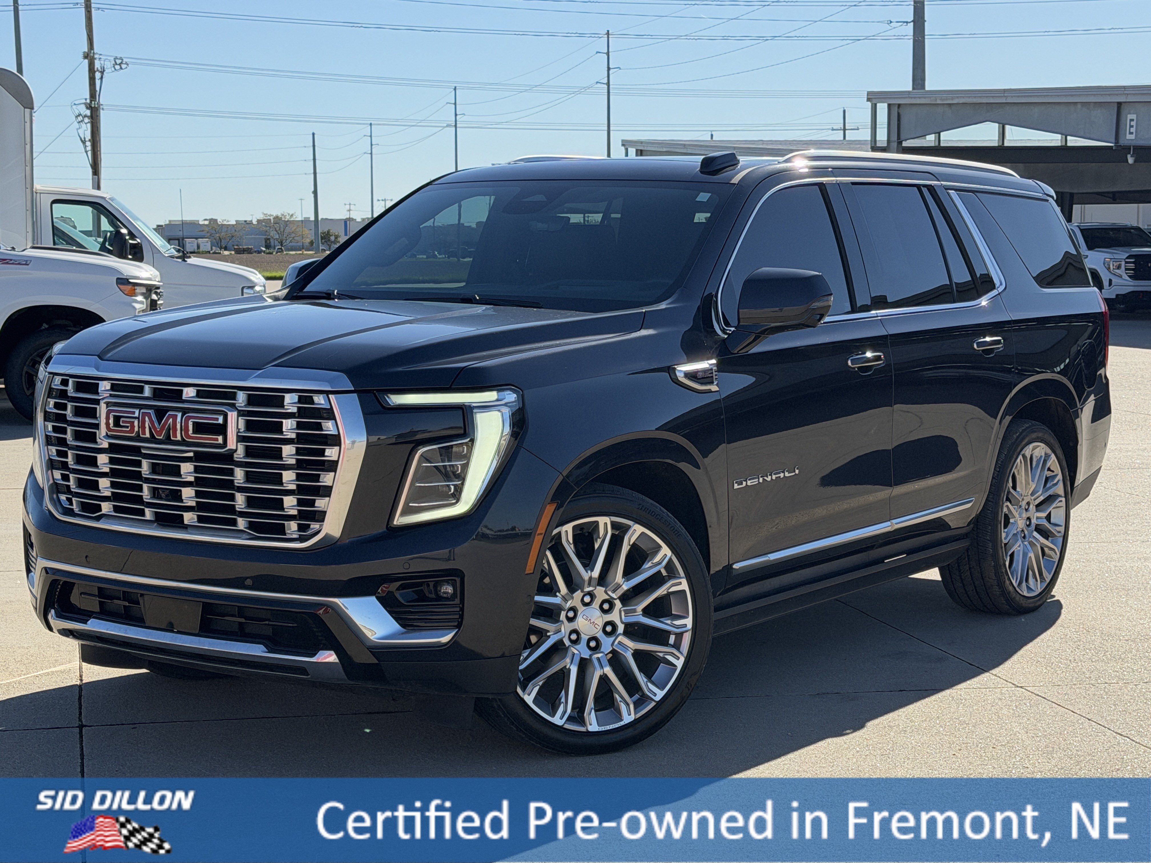 Certified 2025 GMC Yukon Denali w/ Denali Reserve Package AWD/4WD image 1