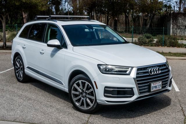 Used 2017 Audi Q7 3.0T Premium AWD/4WD image 60