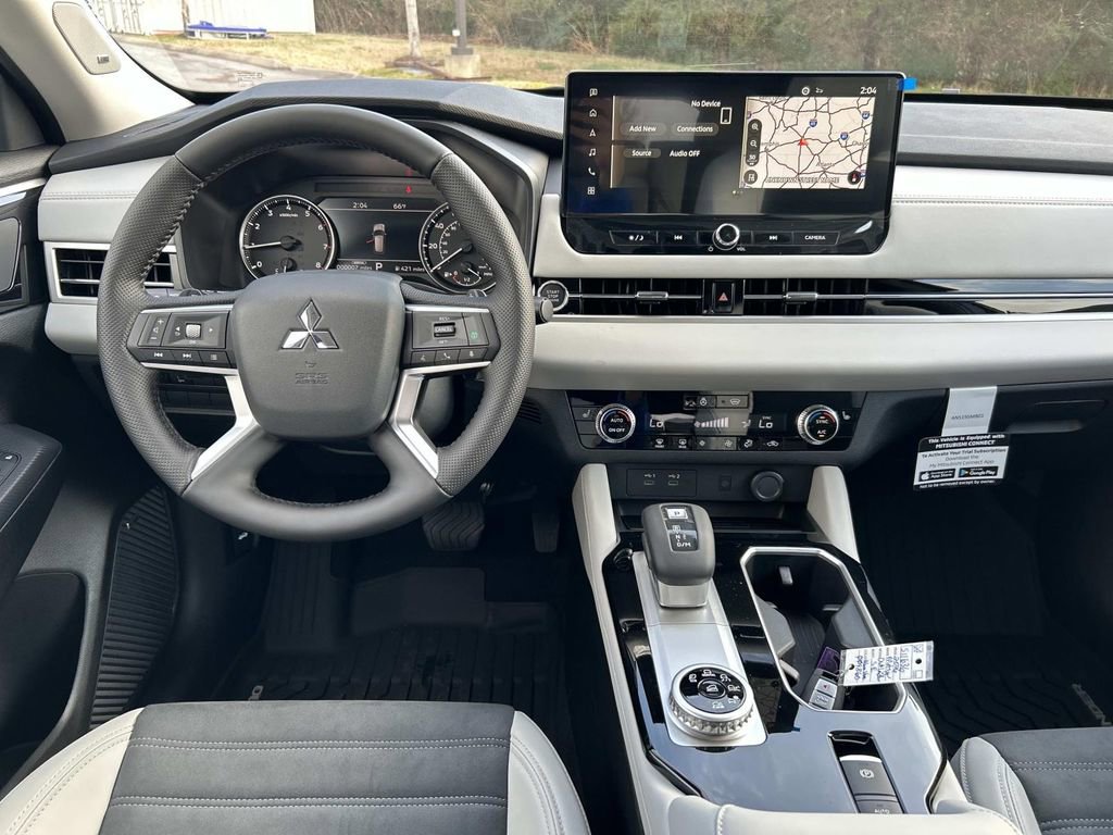 New 2026 Mitsubishi Outlander SE AWD/4WD image 16
