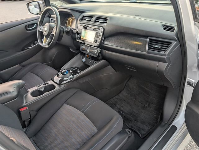 Used 2019 Nissan Leaf SV w/ SV Technology Package image 15