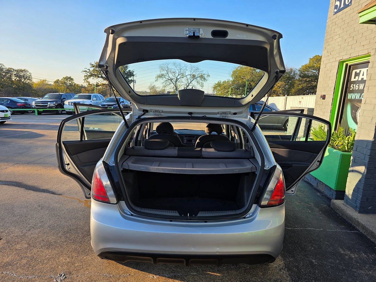 Used 2010 Kia Rio5 w/ Value Pkg image 39