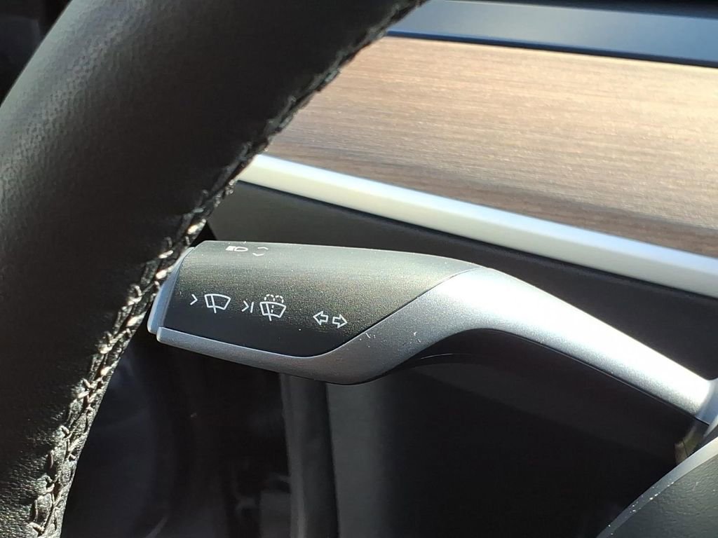 Used 2023 Tesla Model 3 Long Range AWD/4WD image 18