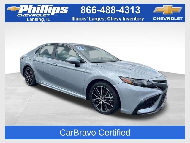 Used 2024 Toyota Camry SE