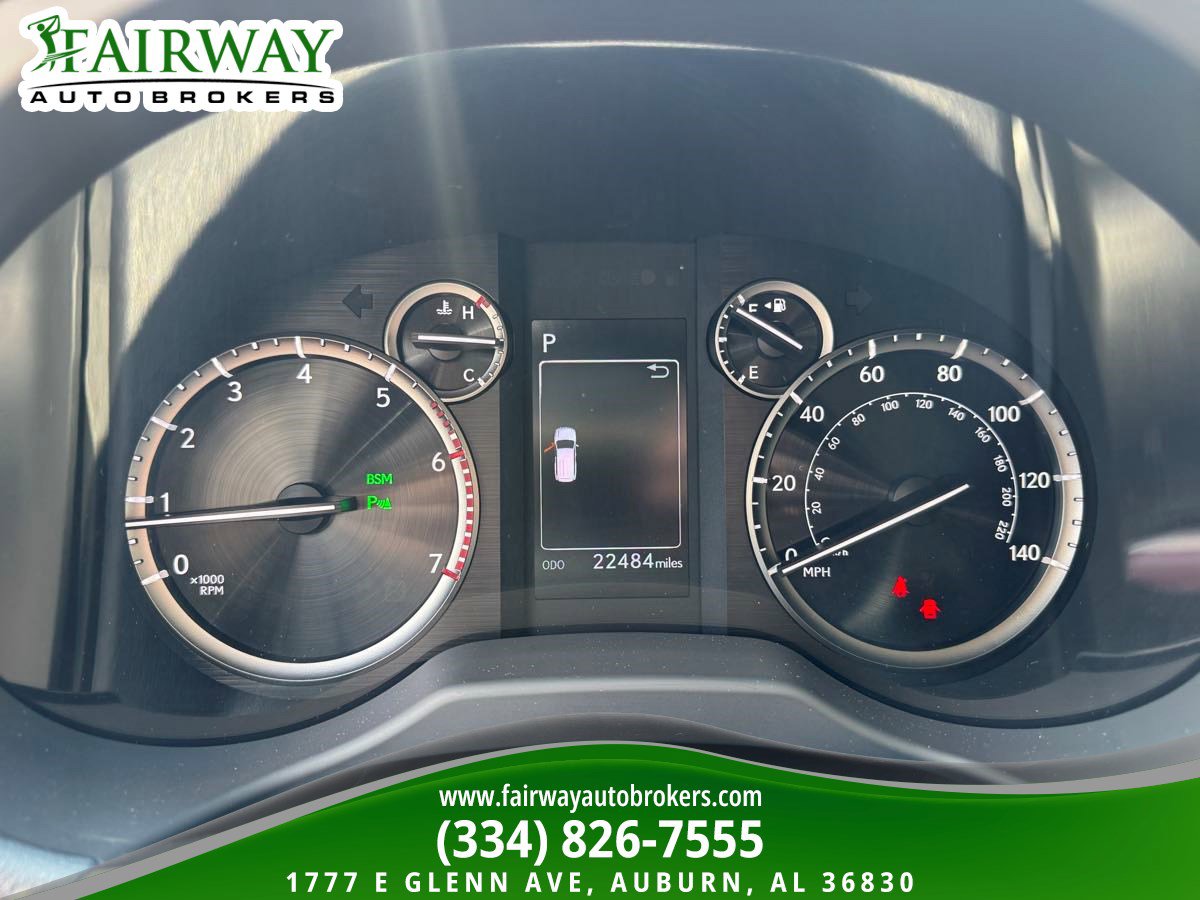 Used 2023 Lexus GX 460 Premium AWD/4WD image 21