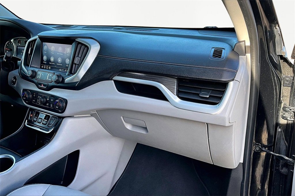 Used 2021 GMC Terrain SLT image 17