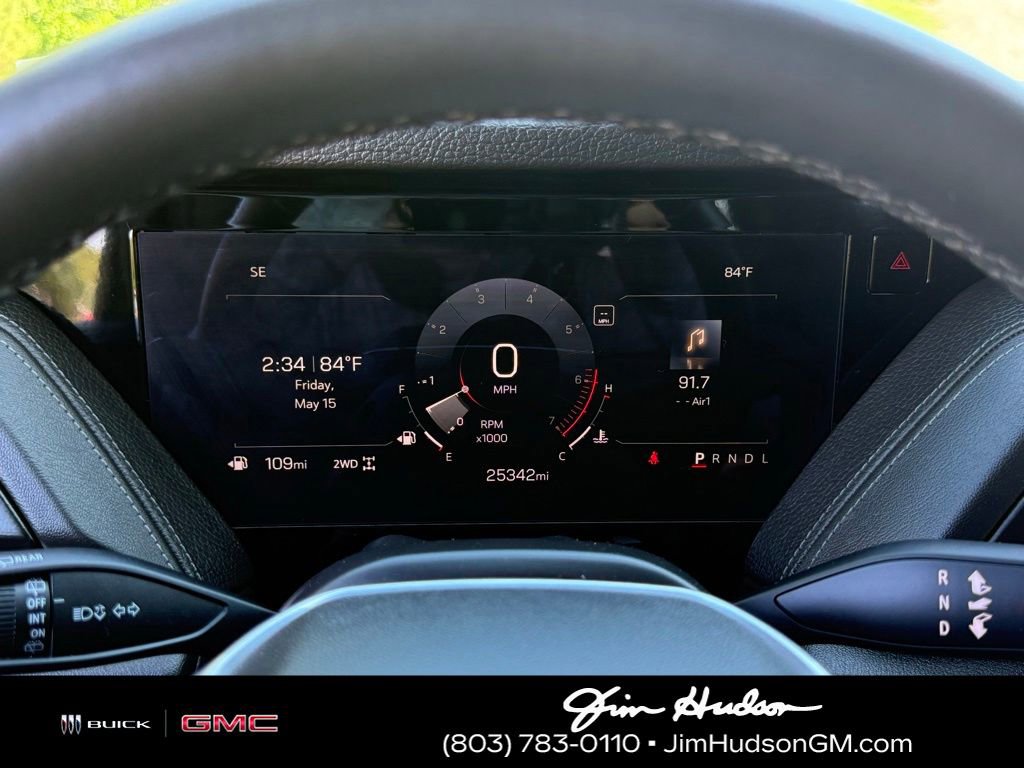 Used 2025 GMC Yukon Denali AWD/4WD image 21