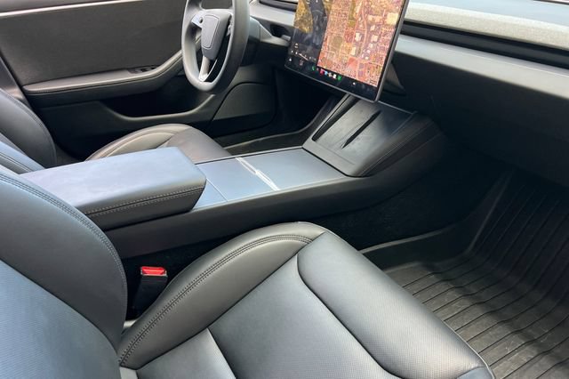 Used 2025 Tesla Model 3 Long Range RWD image 19