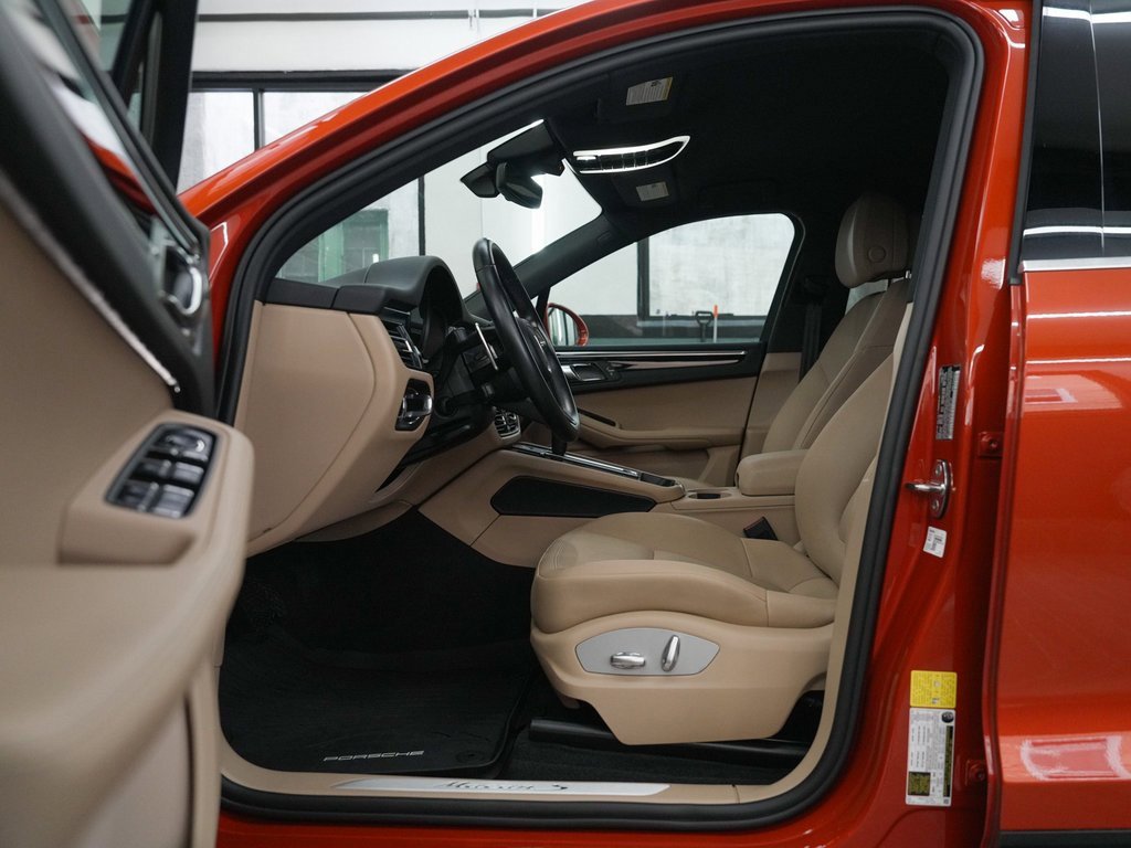 Used 2022 Porsche Macan S image 36