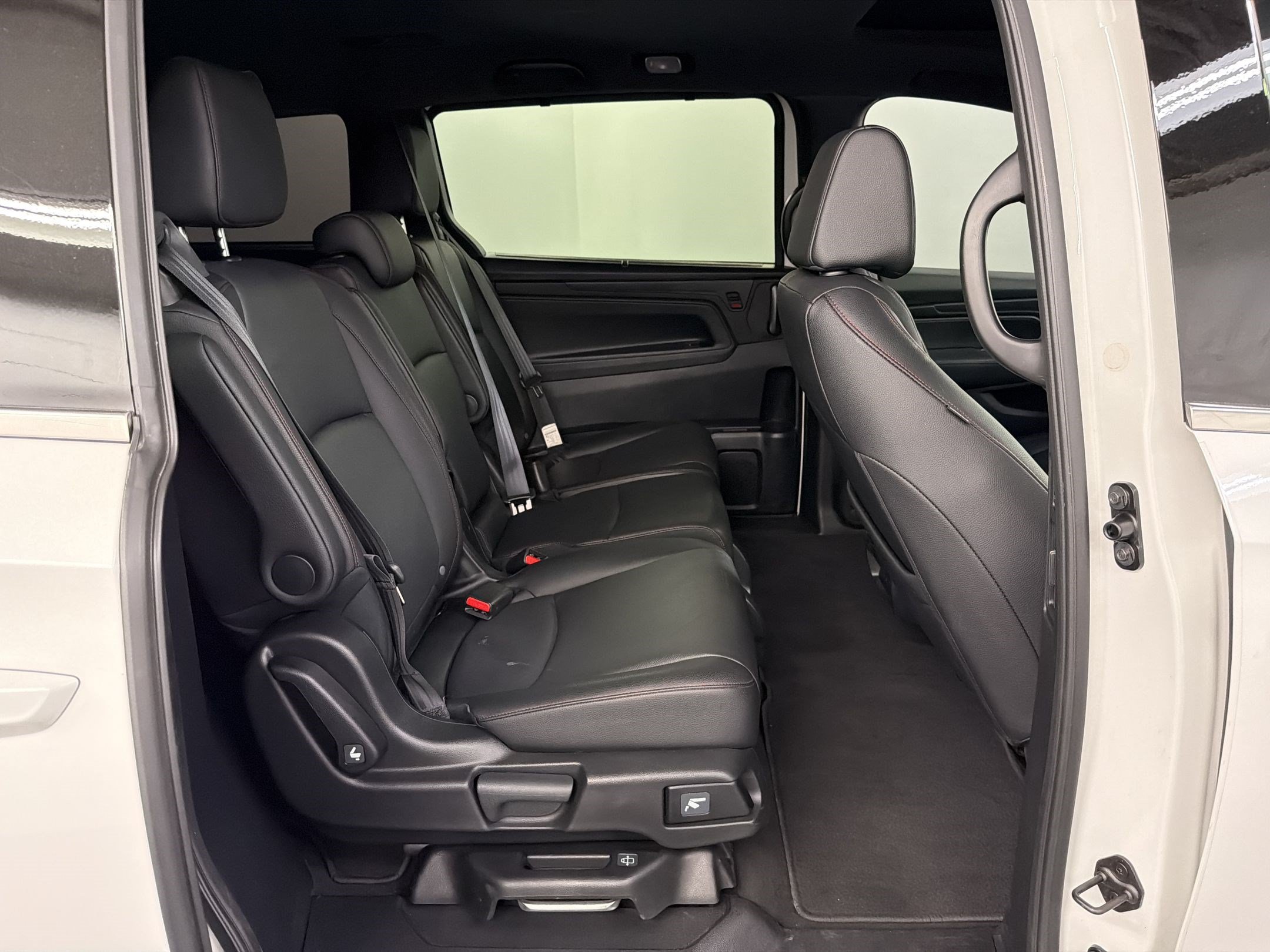 Certified 2025 Honda Odyssey Sport-L image 29