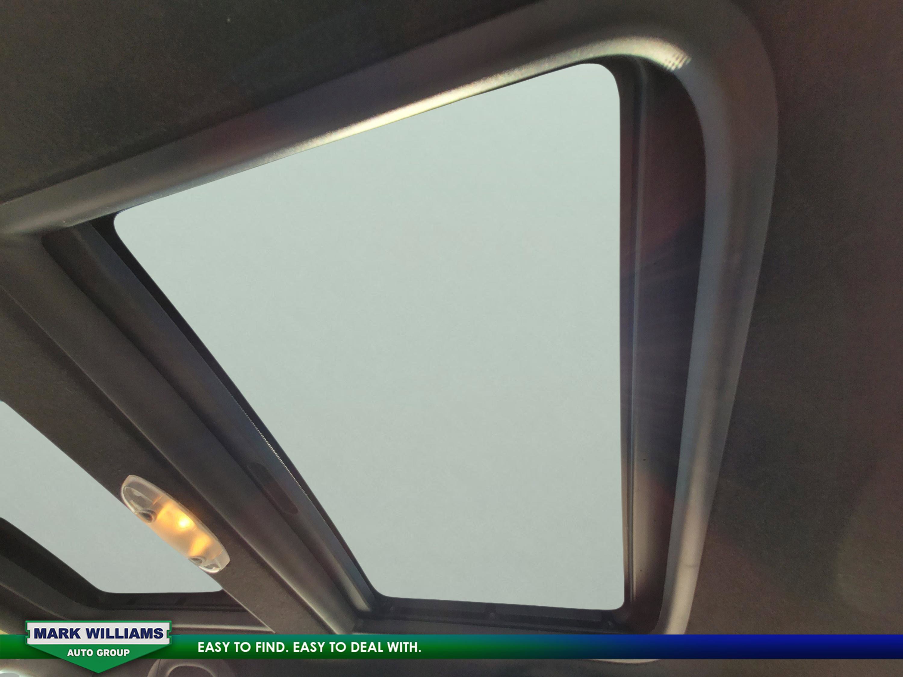 Used 2011 MINI Cooper Hardtop image 23