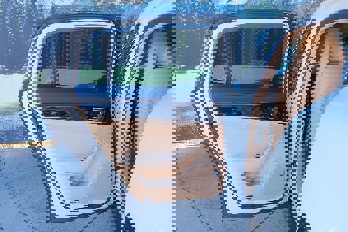 Used 2017 Porsche Panamera image 36