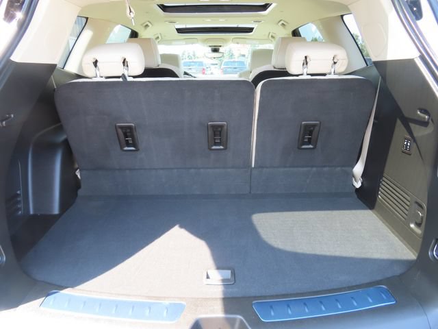Used 2023 Buick Enclave Avenir w/ Trailering Package, 5000 lbs. AWD/4WD image 32