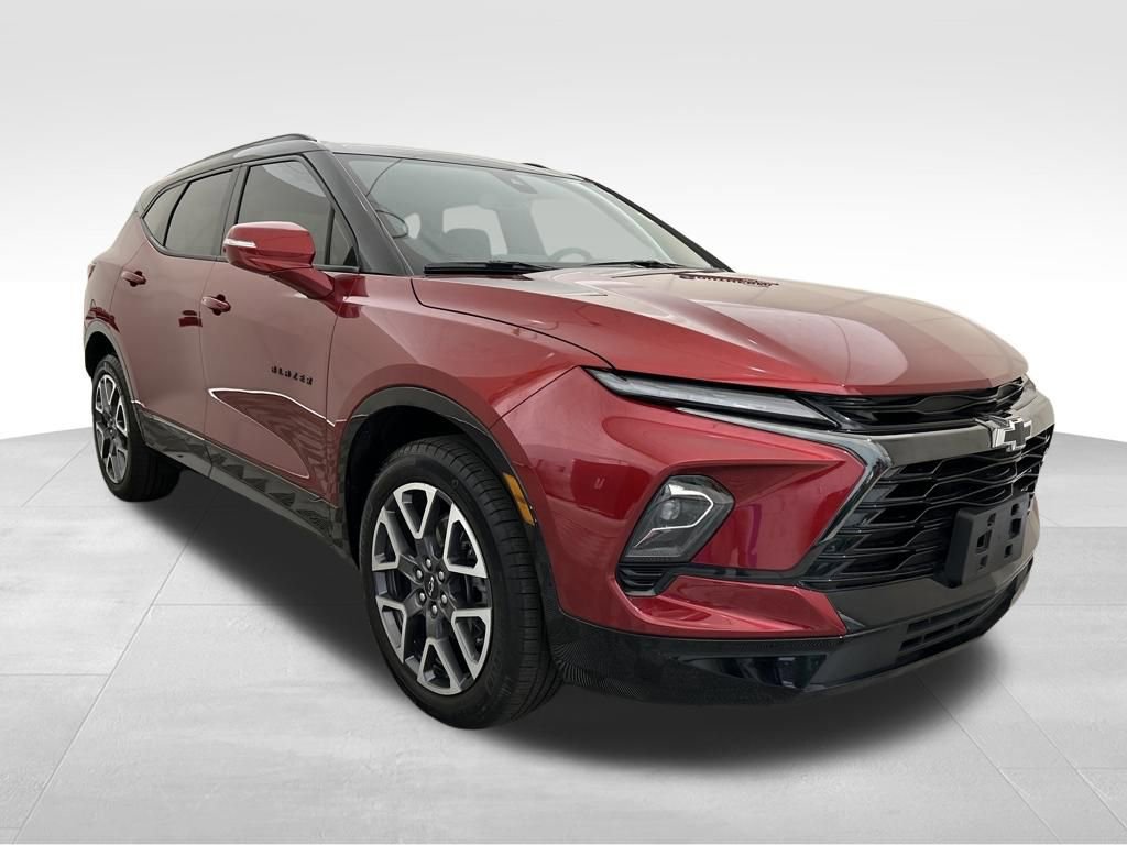 Used 2024 Chevrolet Blazer RS w/ Enhanced Convenience Package image 7