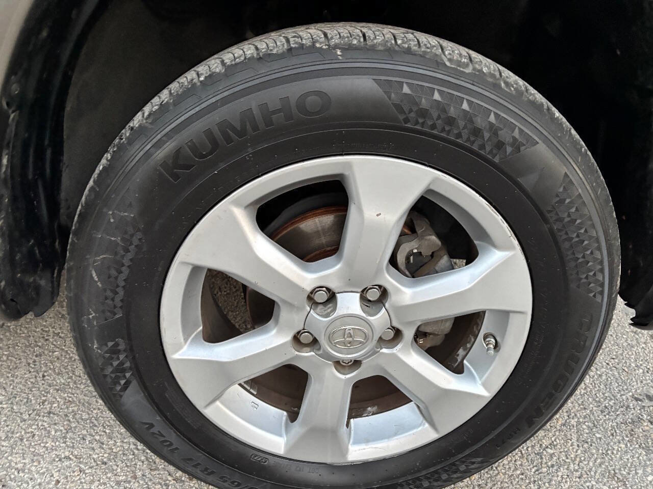 Used 2010 Toyota RAV4 Limited image 41