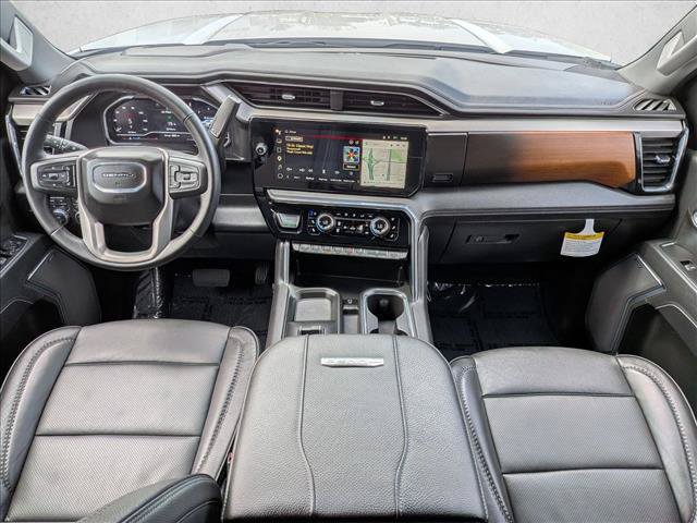 Used 2025 GMC Sierra 2500 Denali w/ Denali Reserve Package AWD/4WD image 19