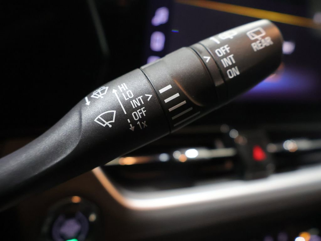 Used 2025 Chevrolet TrailBlazer LT image 39