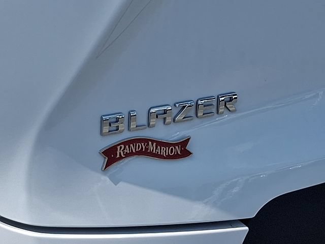 New 2024 Chevrolet Blazer LT w/ Driver Confidence Package FWD image 10