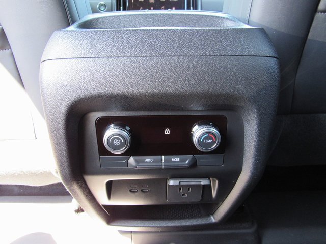 Used 2024 GMC Acadia AT4 w/ LPO, Floor Liner Package image 24