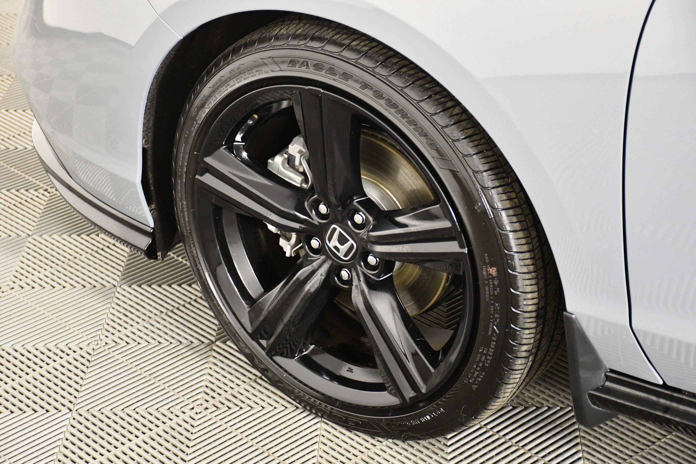 Used 2025 Honda Accord Sport image 41