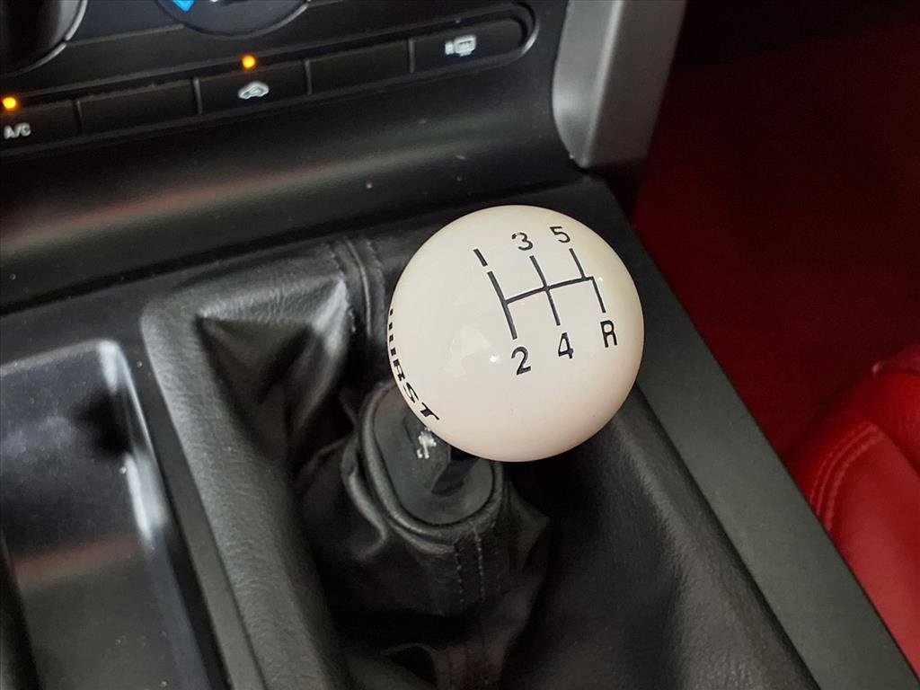 Used 2005 Ford Mustang GT image 19