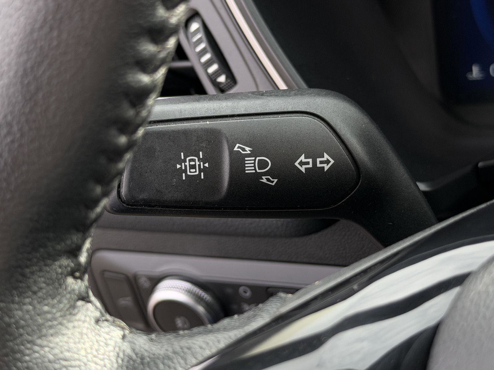 Used 2021 Ford Escape SEL w/ Technology Package image 21