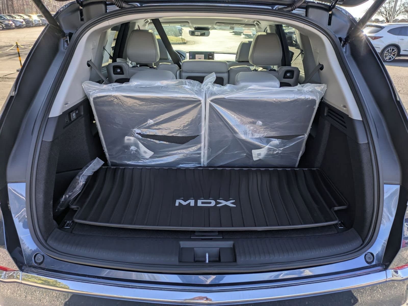 Certified 2026 Acura MDX w/ Technology Package FWD image 25