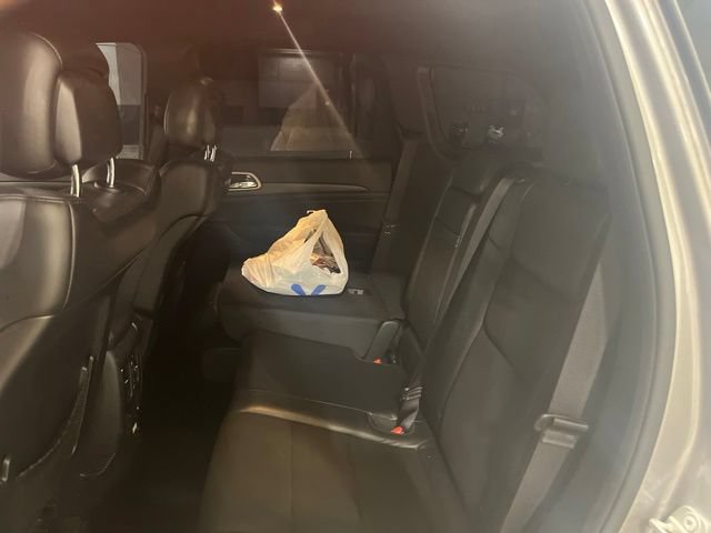Used 2020 Jeep Grand Cherokee Altitude RWD image 14