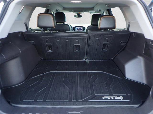 Used 2024 GMC Terrain AT4 w/ Infotainment Package II image 8