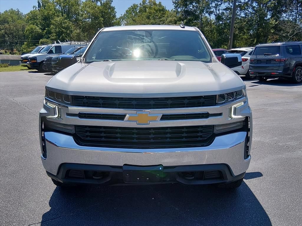 Used 2021 Chevrolet Silverado 1500 LT AWD/4WD image 9
