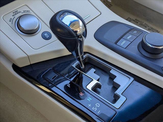 Used 2015 Lexus ES 350 image 12