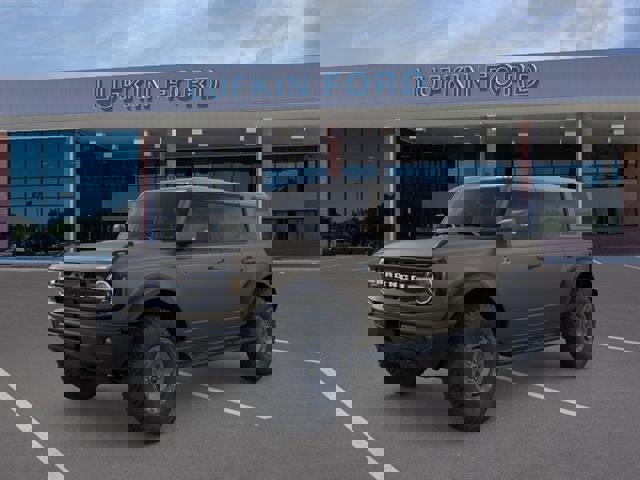 New 2025 Ford Bronco Outer Banks w/ Sasquatch Package