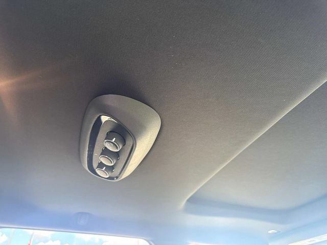 Used 2024 Dodge Durango GT RWD image 13